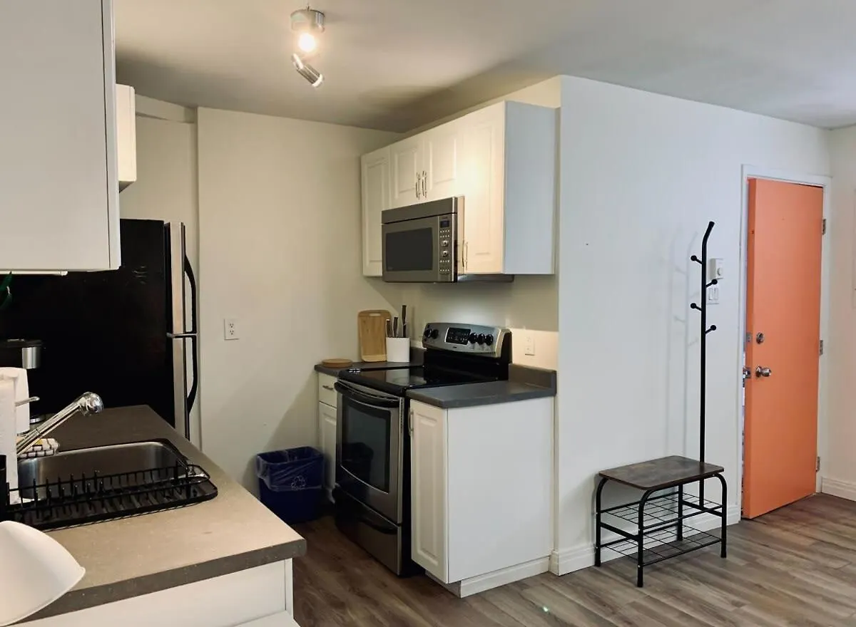 Stylish Apt #1, Central Location Halifax 0*,  Canada